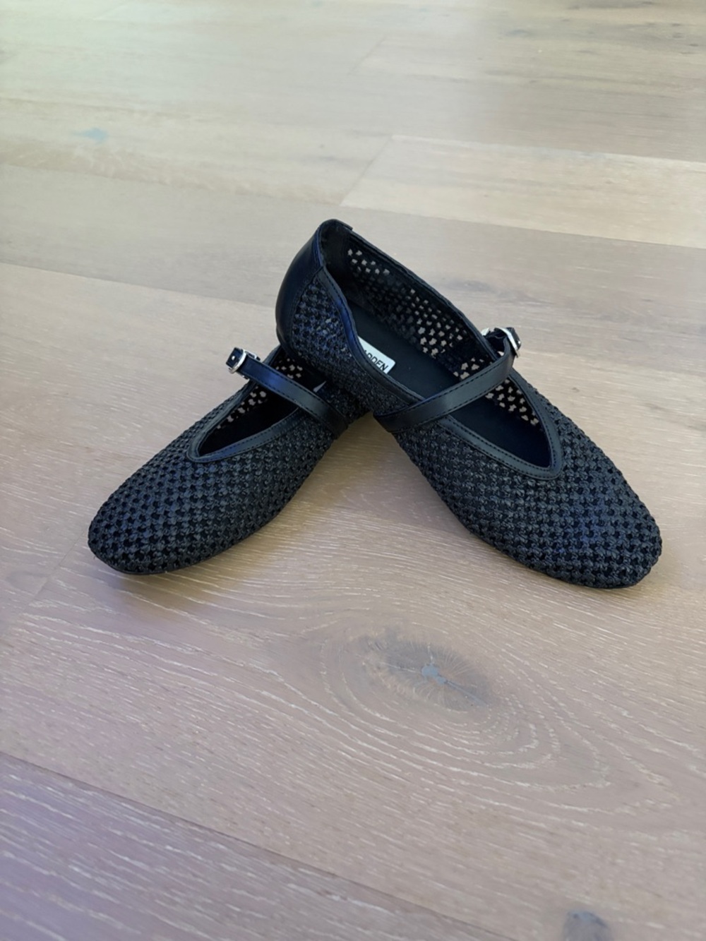 Steve Madden Woven Black Mary Jane Flats with Buckle - Picture 2 of 4